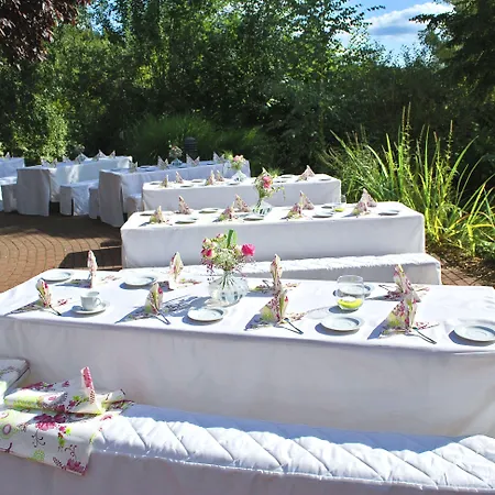 Der Valk Golfhotel - Adult Only מלון Serrahn