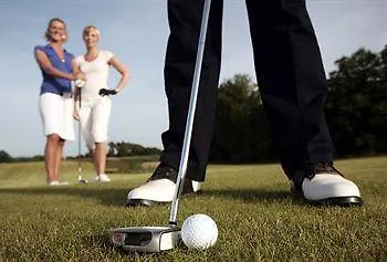 Der Valk Golfhotel - Adult Only מלון Serrahn