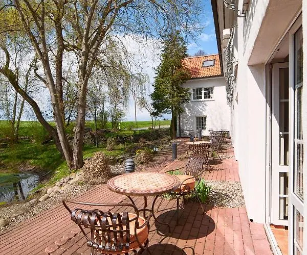 Der Valk Golfhotel - Adult Only Hotel Serrahn